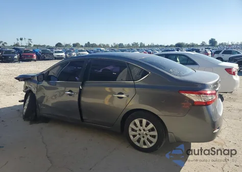 2015 Nissan Sentra S z USA, uszkodzony, nr VIN 3N1AB7AP5FY331385